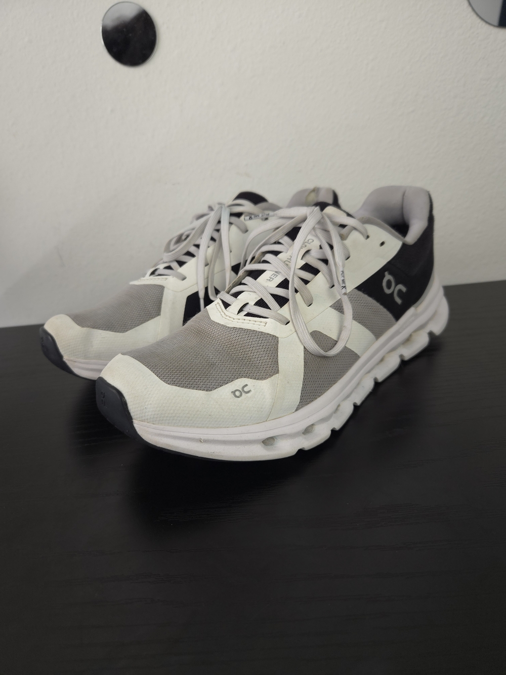 On Running Cloudrunner Glacier Black Mens Shoes Sneakers Size 9 US M9 46.98647
